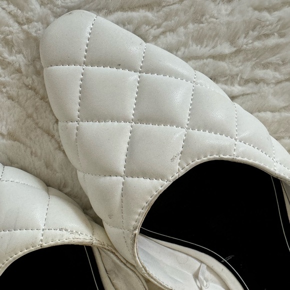 Zara White Quilted Mules - Picture 5 of 7